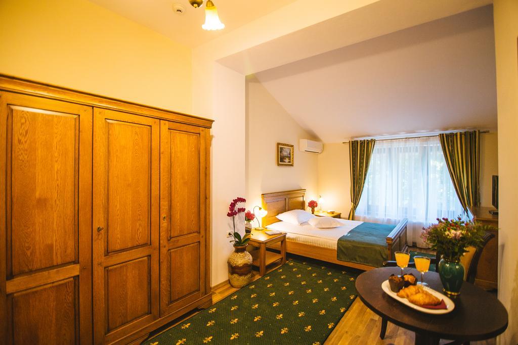 Karlhof Hotell Sebeş Rom bilde